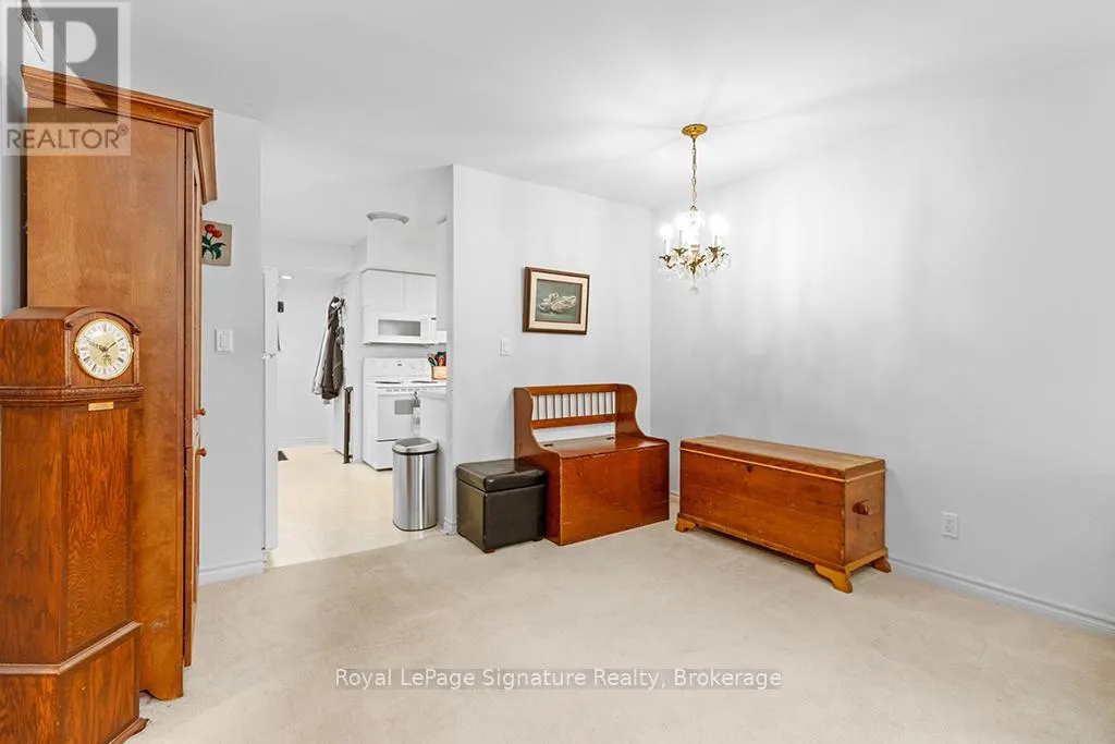 106 - 1550 12TH AVENUE E, #106