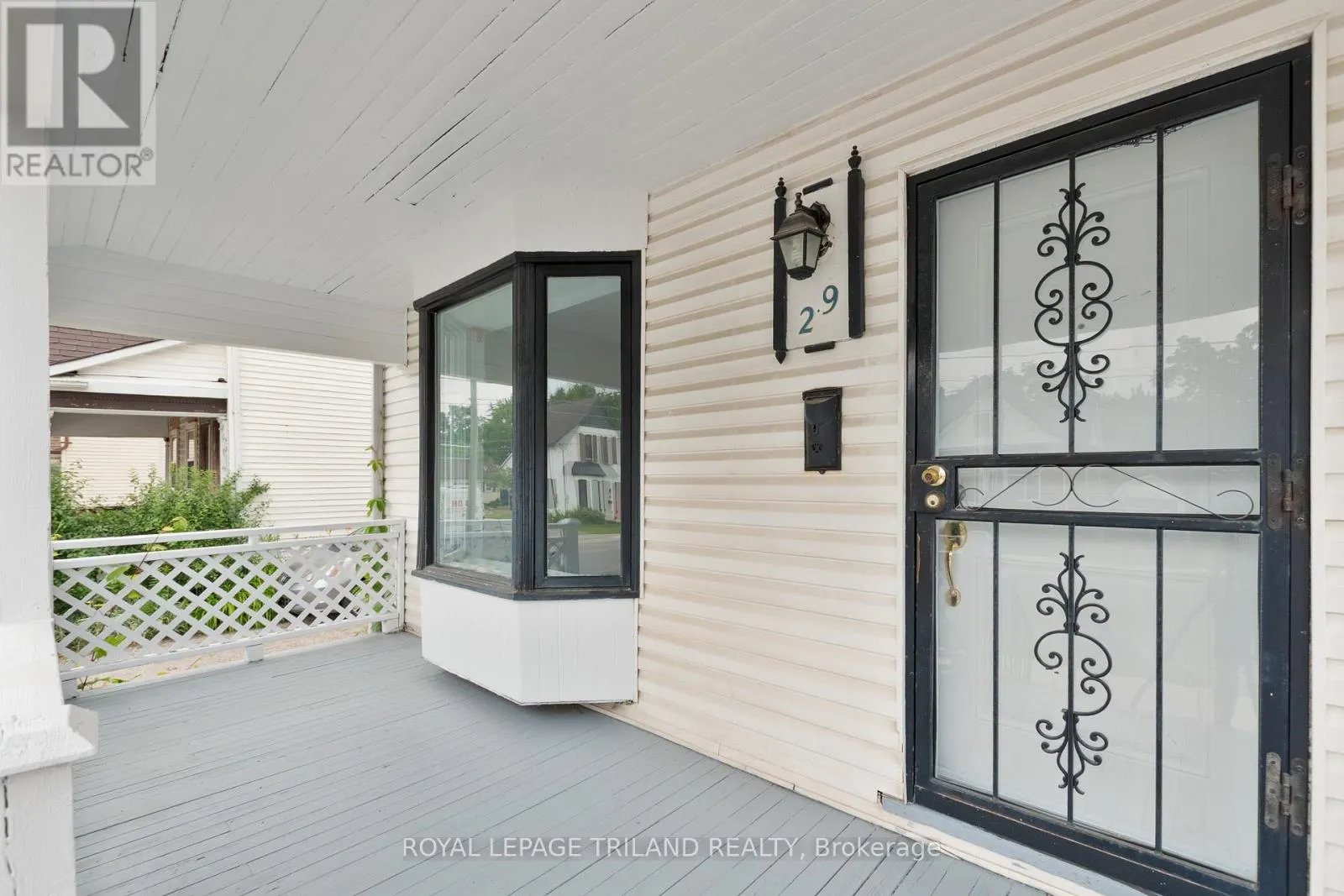 29 INKERMAN STREET