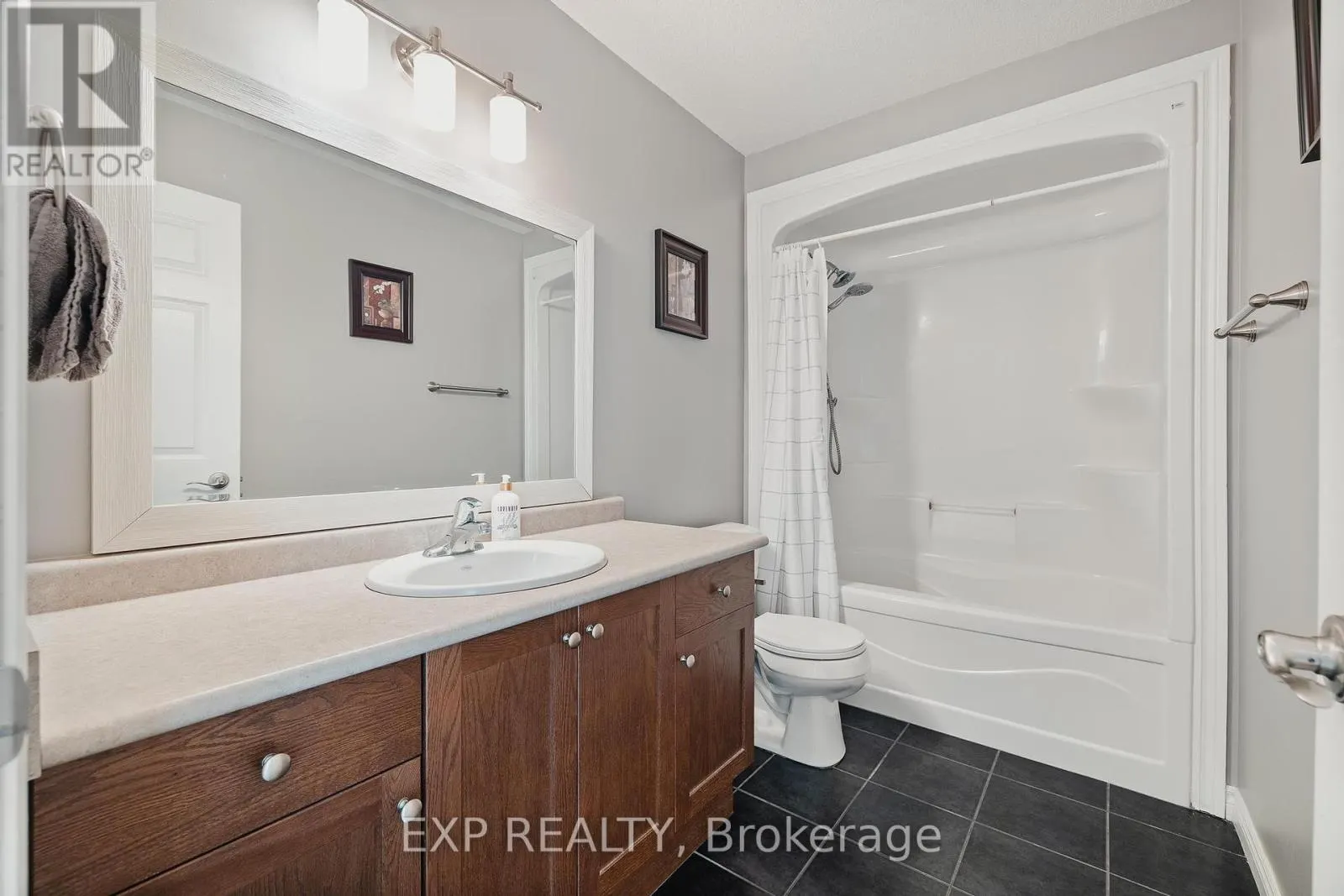 11 - 555 CHABLIS DRIVE