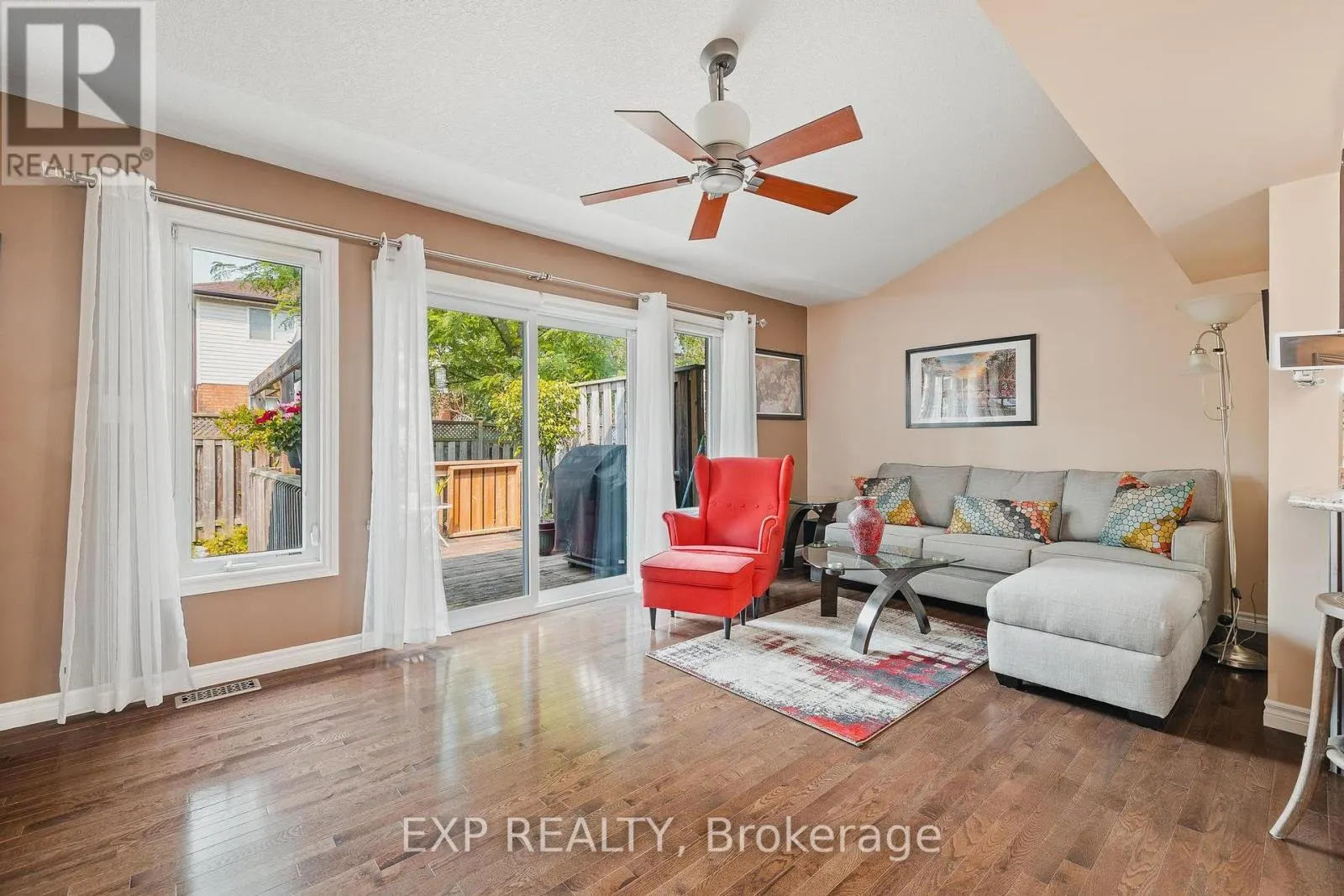 11 - 555 CHABLIS DRIVE