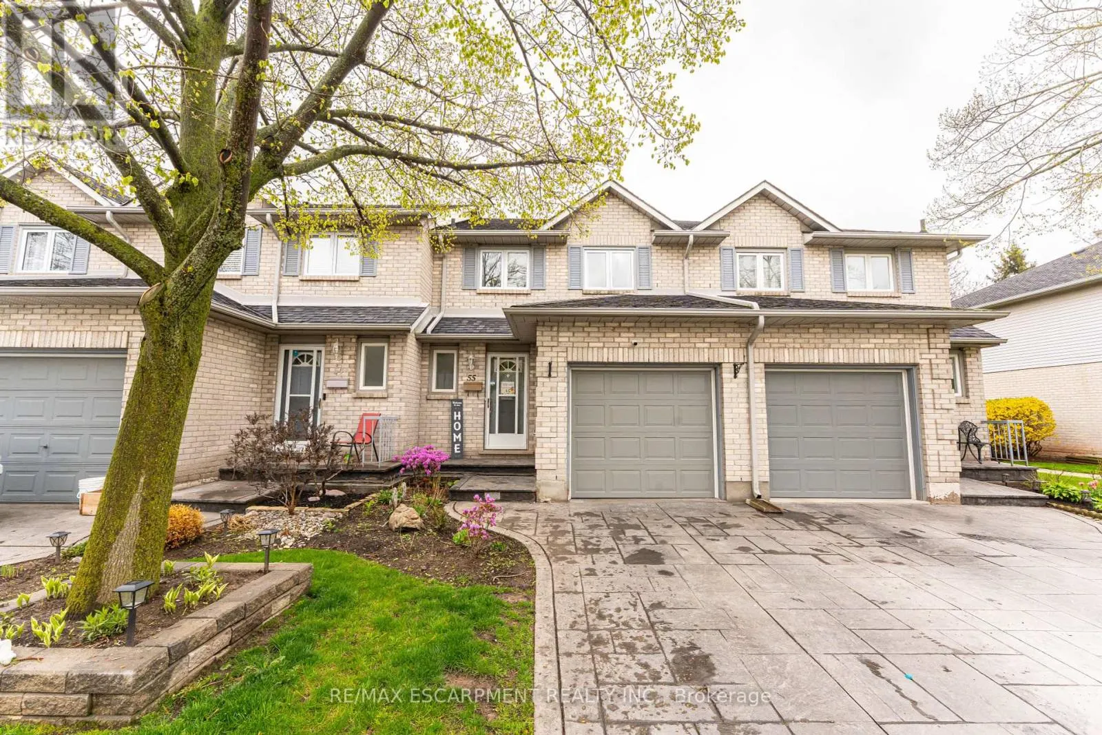55 - 1 ROYALWOOD COURT