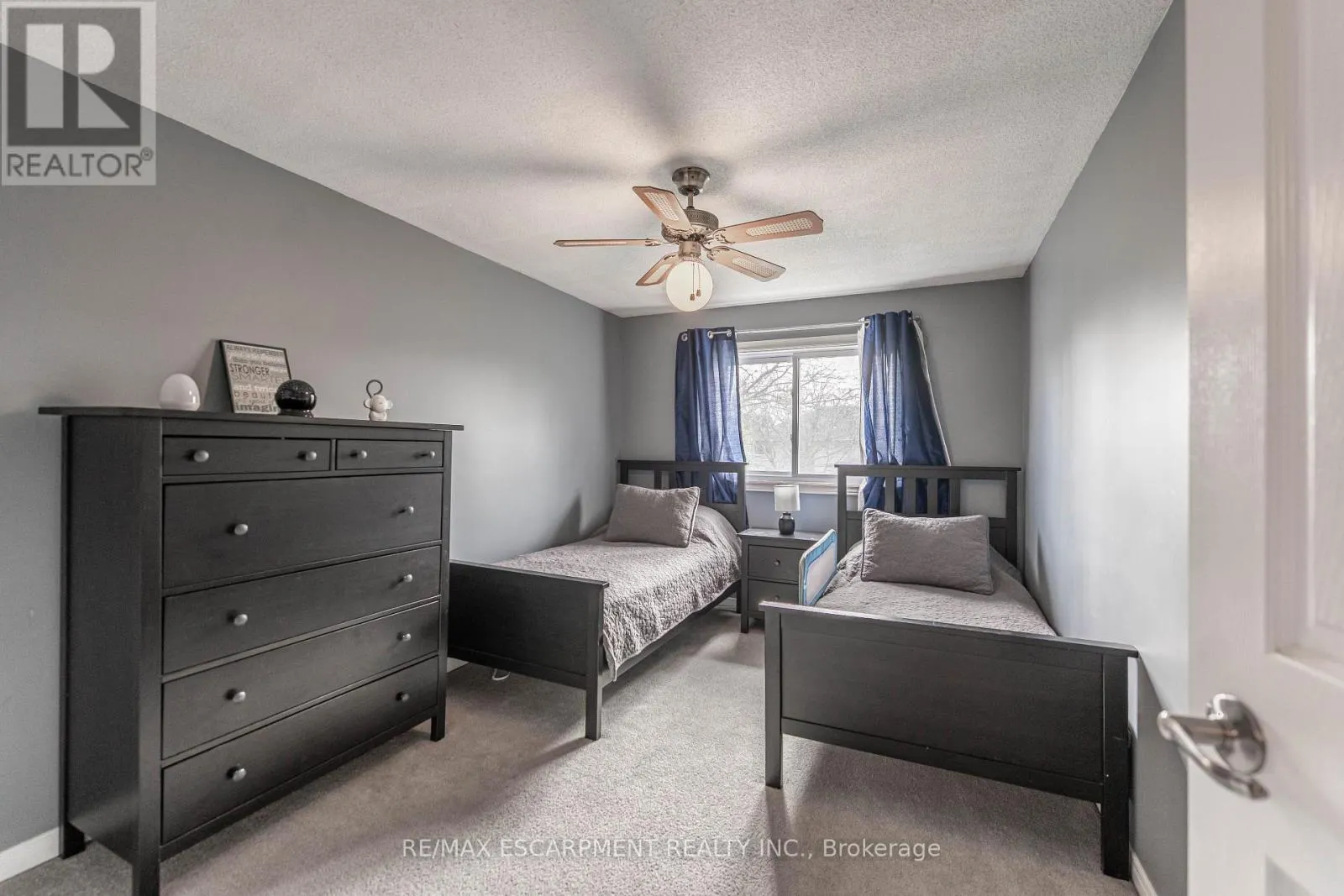 55 - 1 ROYALWOOD COURT