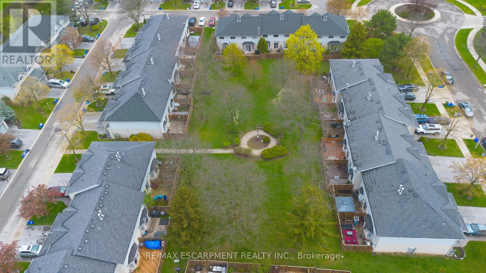55 - 1 ROYALWOOD COURT