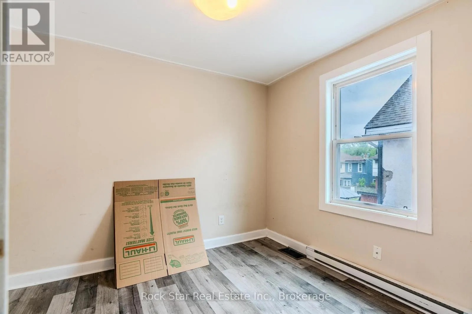 108 NIAGARA FALLS ROAD