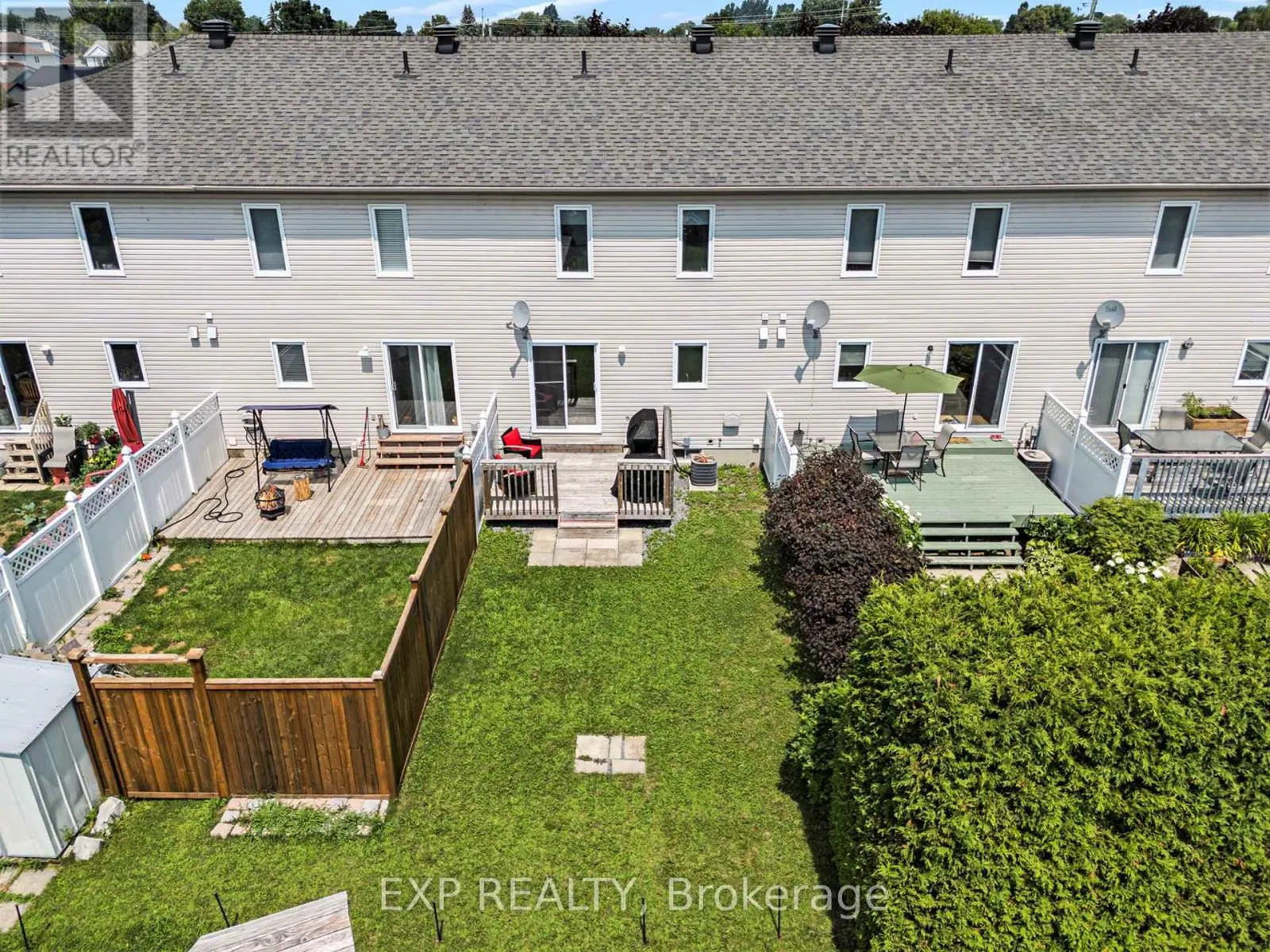 67 LAFLECHE BOULEVARD