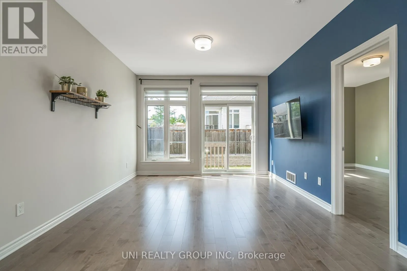 247 MAYGRASS WAY