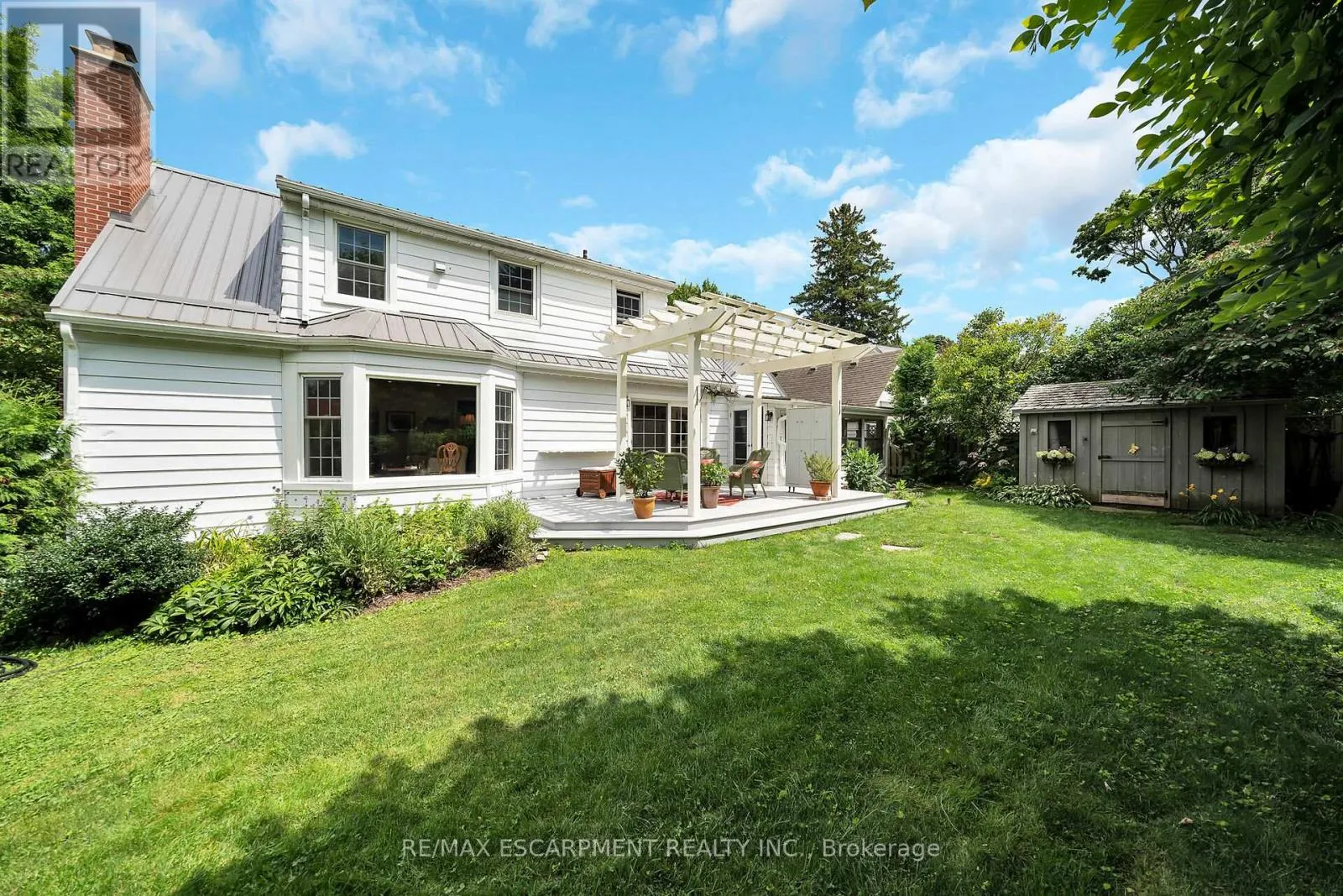 14 SIMCOE BOULEVARD