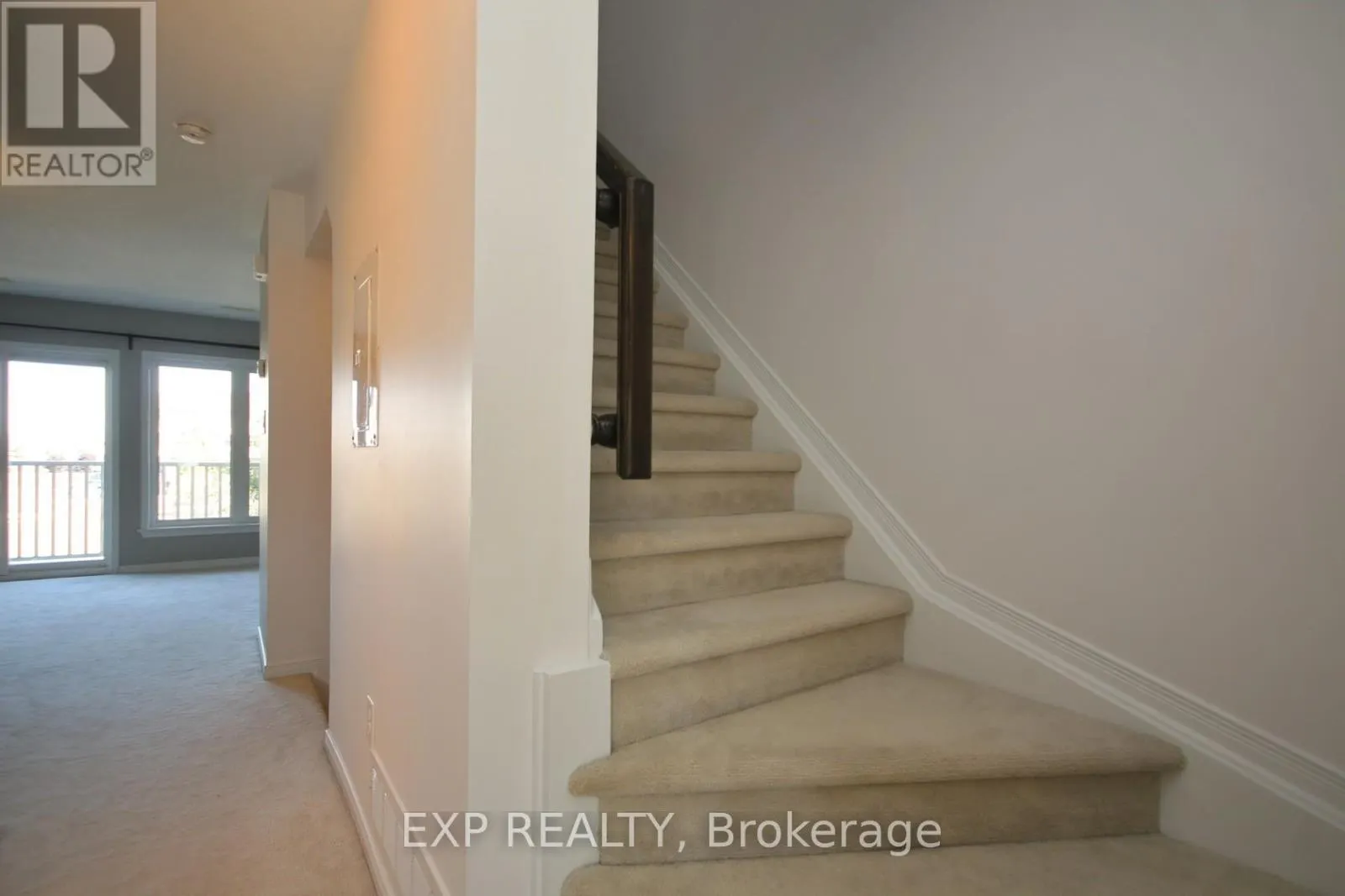 57 - 162 URBANCREST PRIVATE