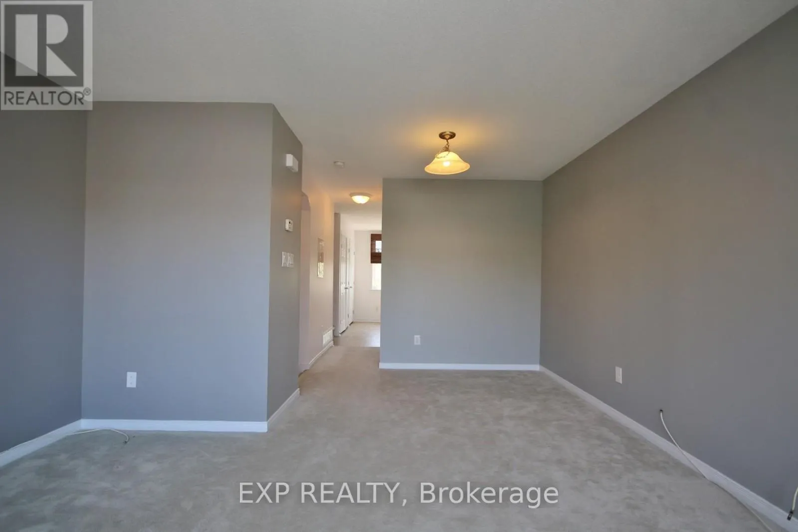 57 - 162 URBANCREST PRIVATE