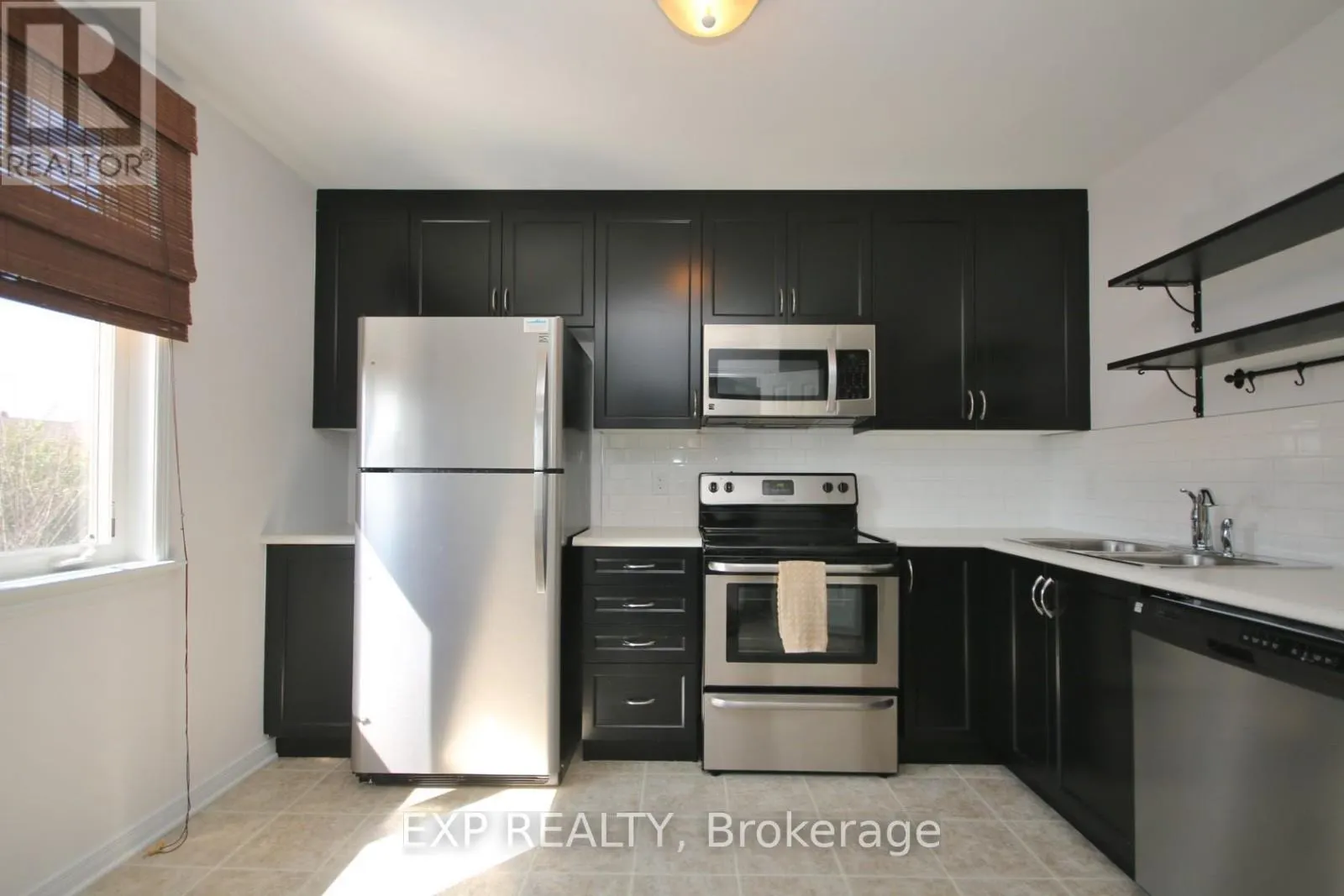 57 - 162 URBANCREST PRIVATE