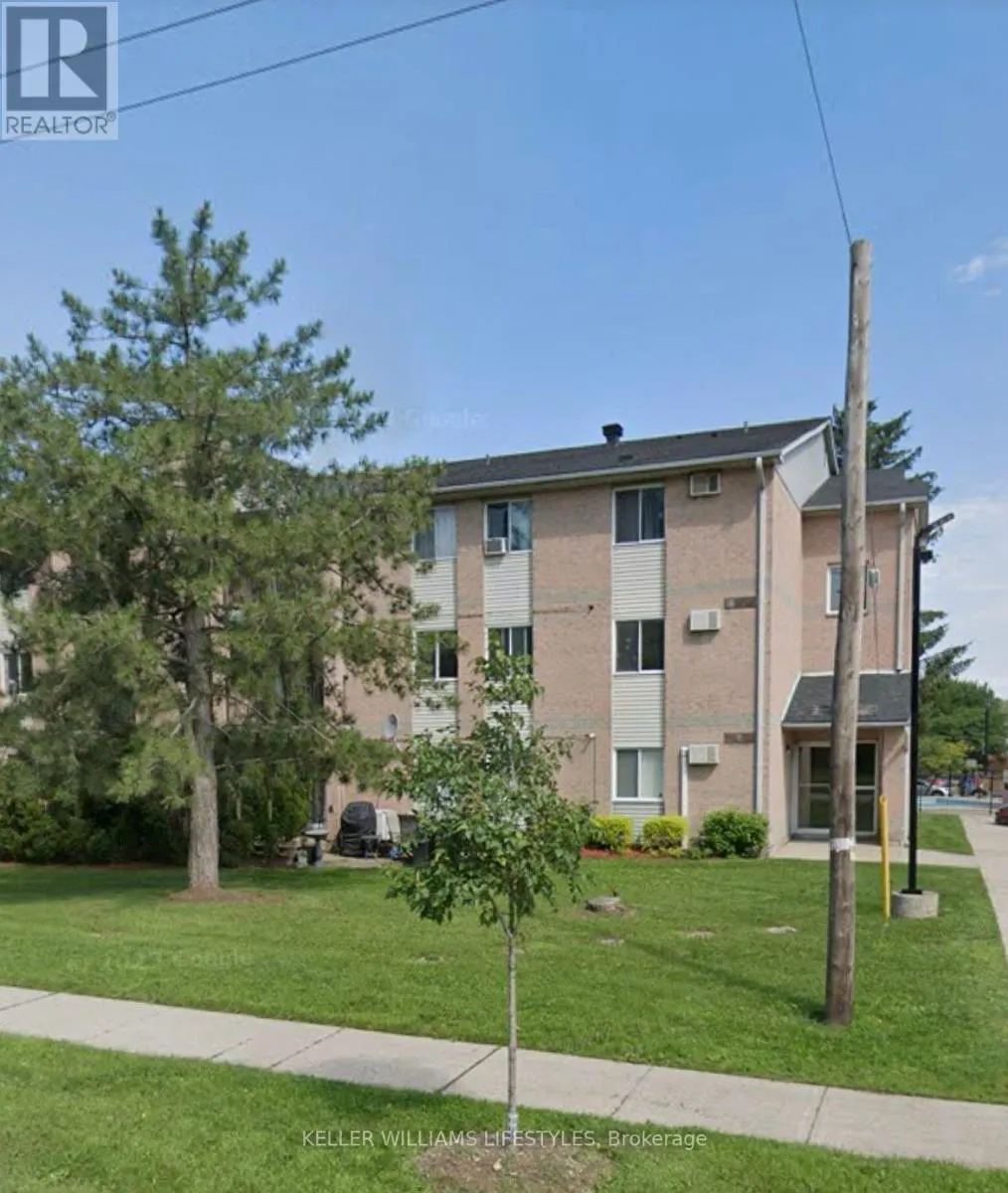 120 - 2228 TRAFALGAR STREET, #120