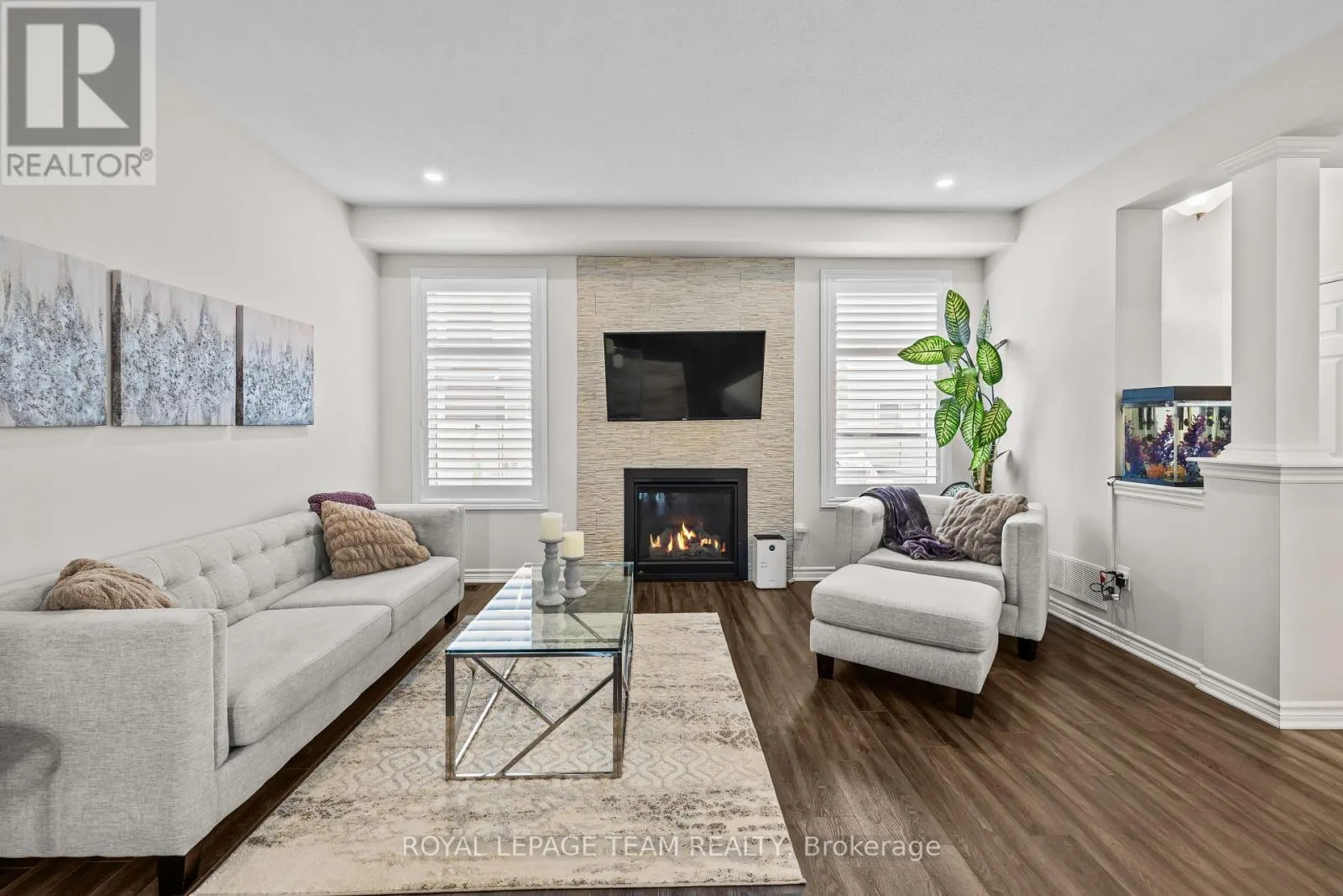 1135 APOLUNE STREET