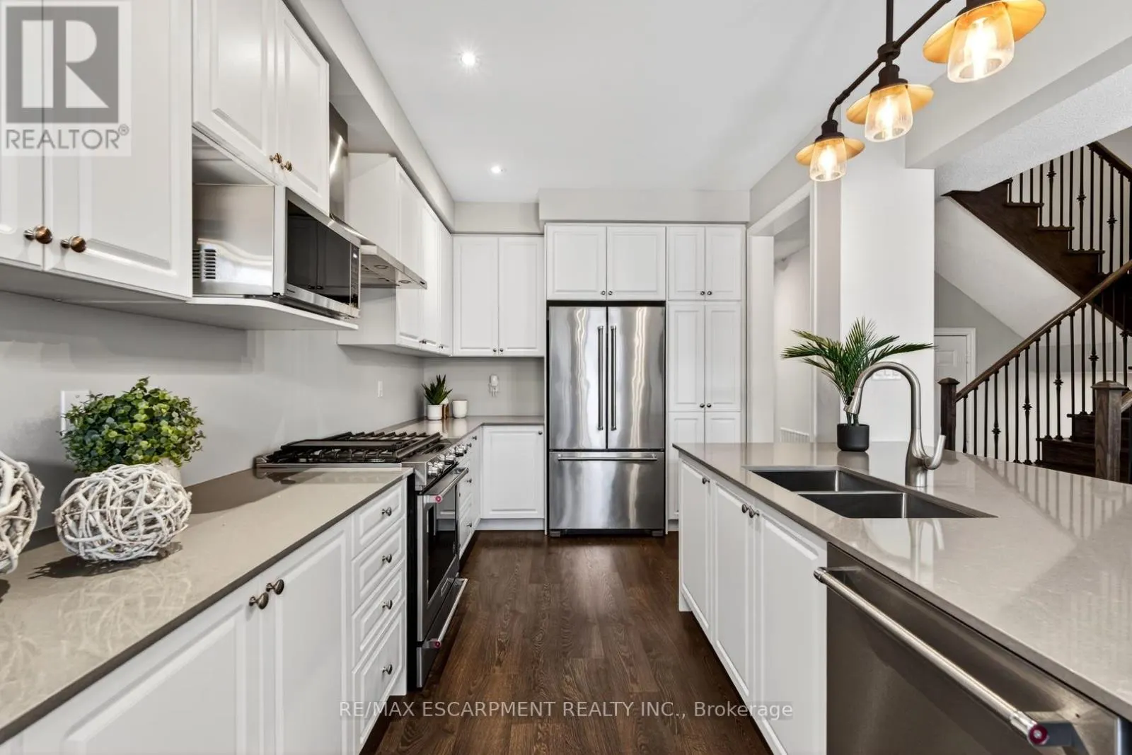 225 SKINNER ROAD