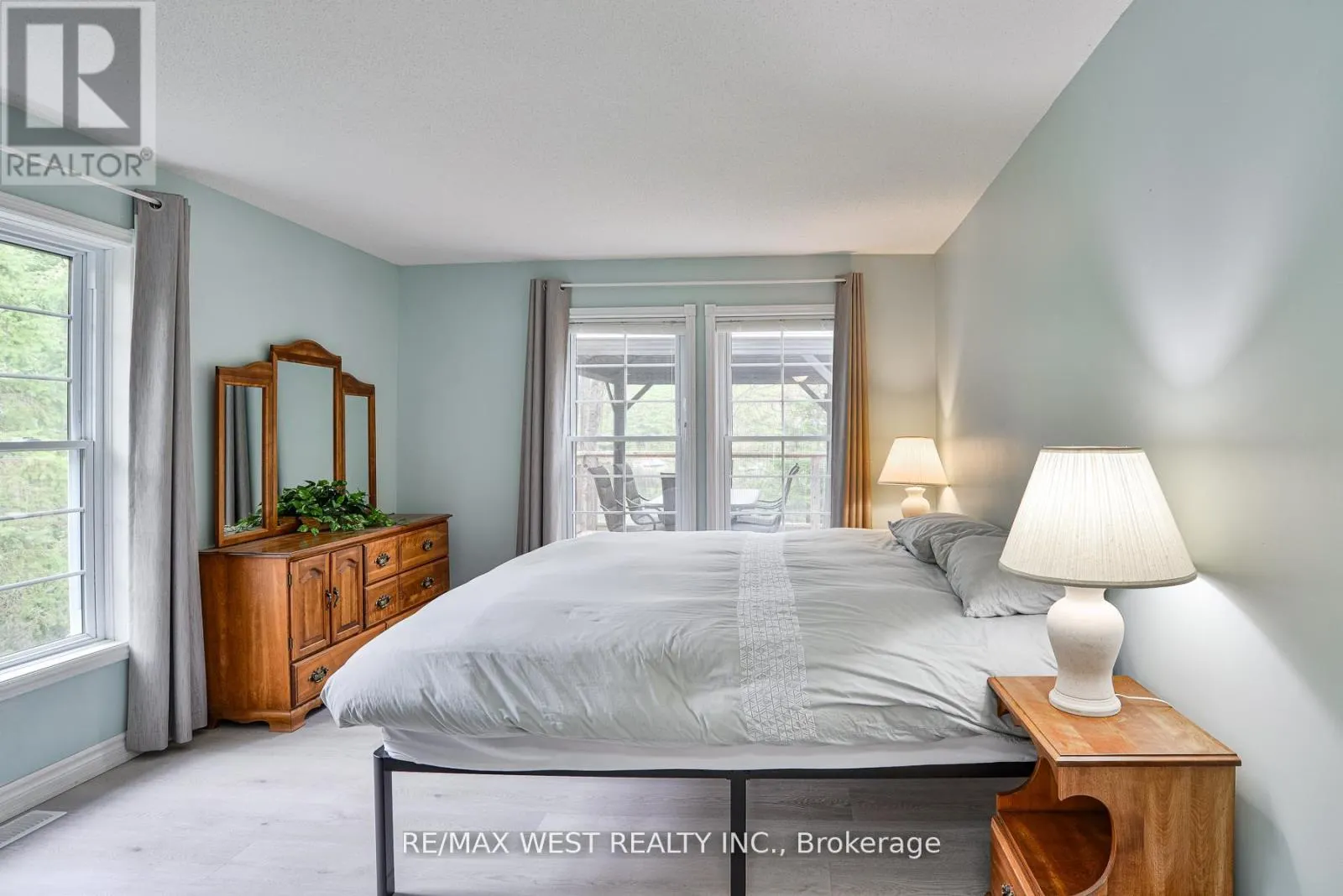 1 - 1162 BURLMARIE ROAD