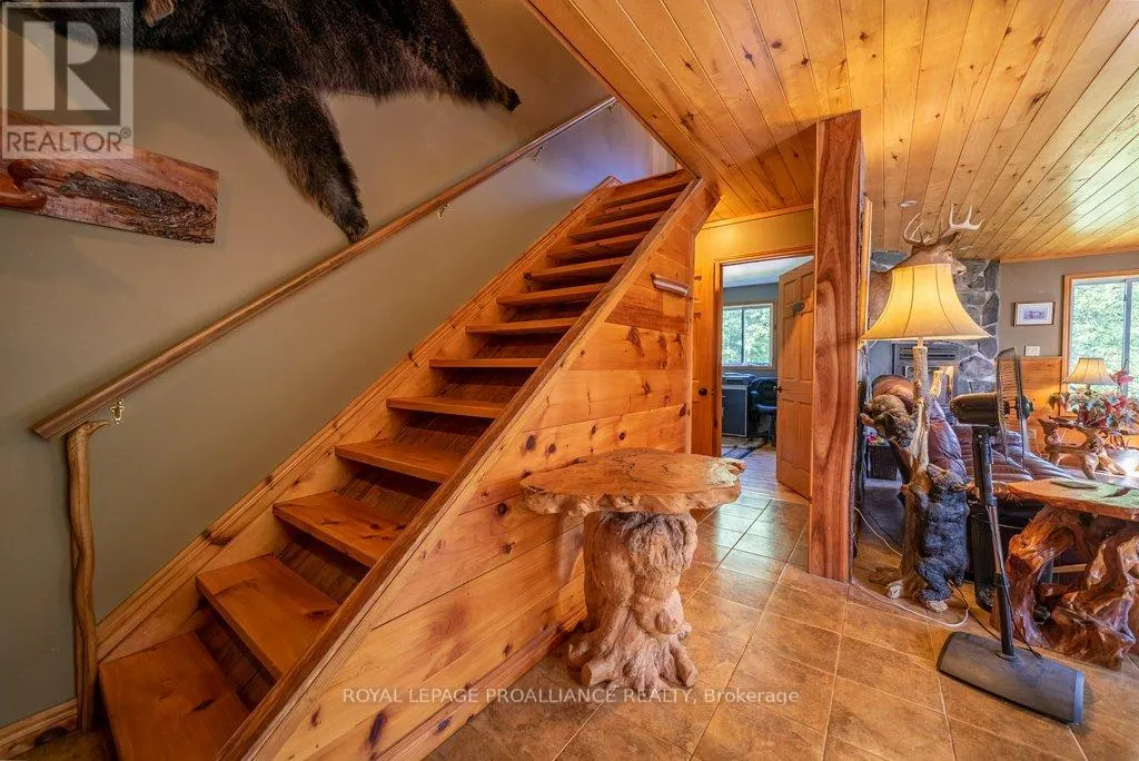 2475 ALF'S BAY LANE