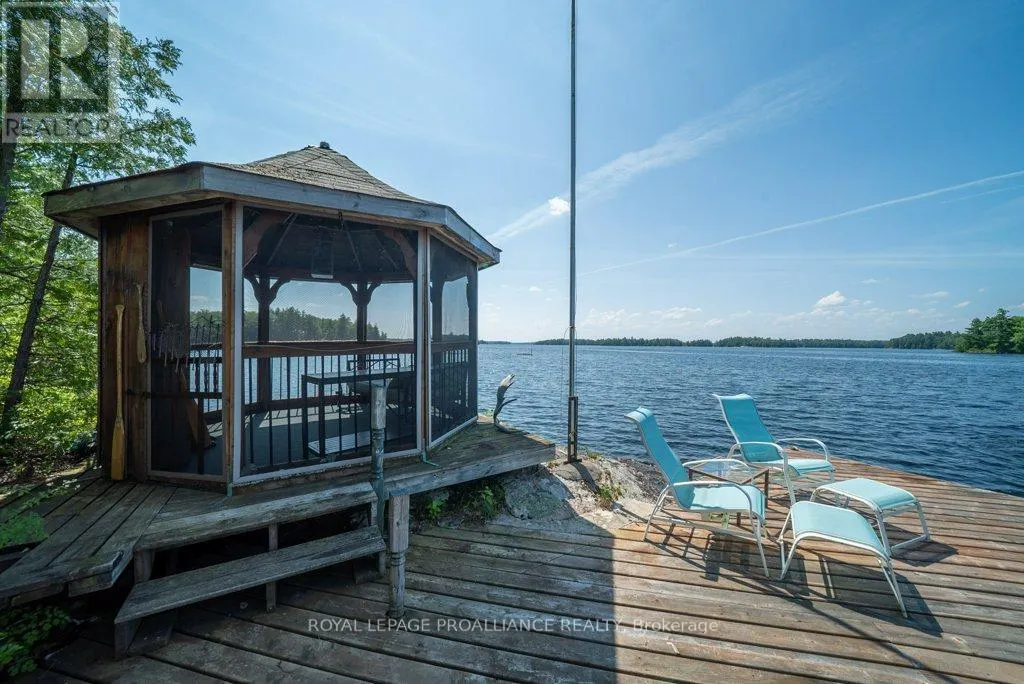 2475 ALF'S BAY LANE