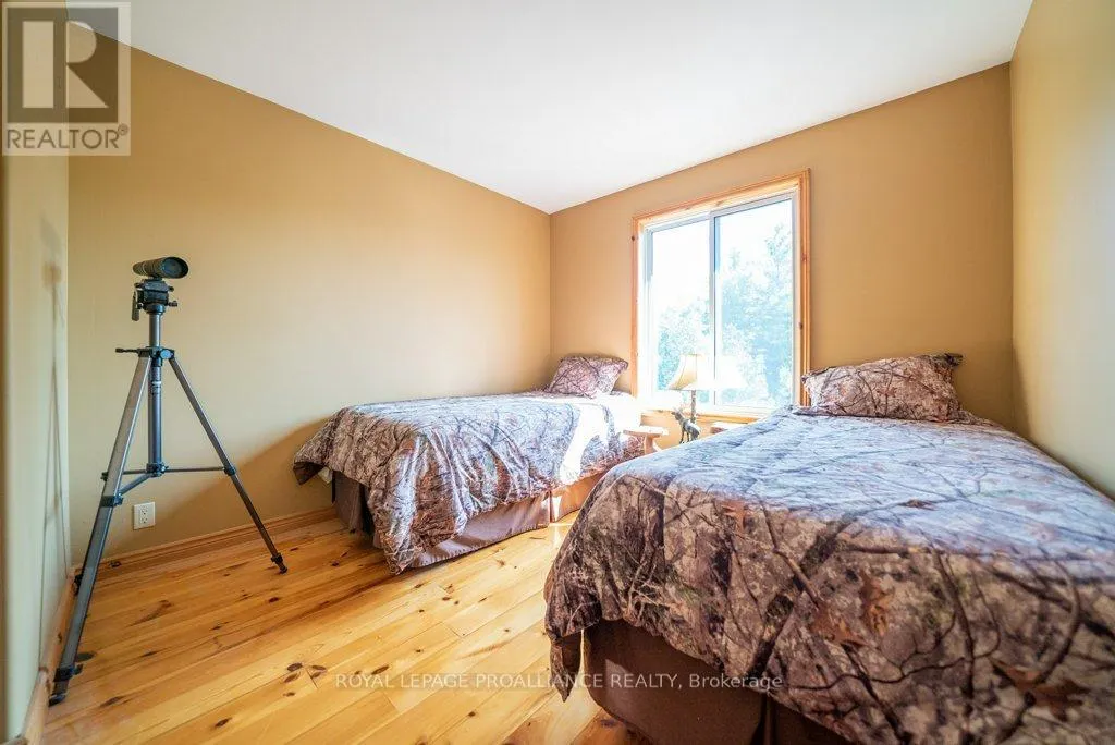 2475 ALF'S BAY LANE