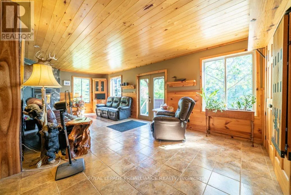 2475 ALF'S BAY LANE