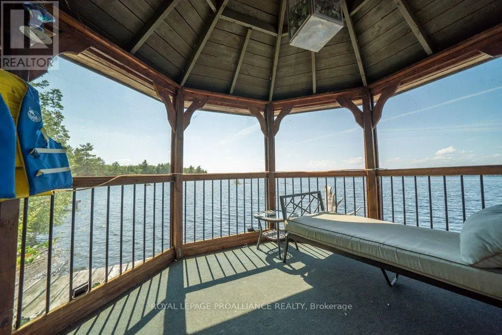 2475 ALF'S BAY LANE
