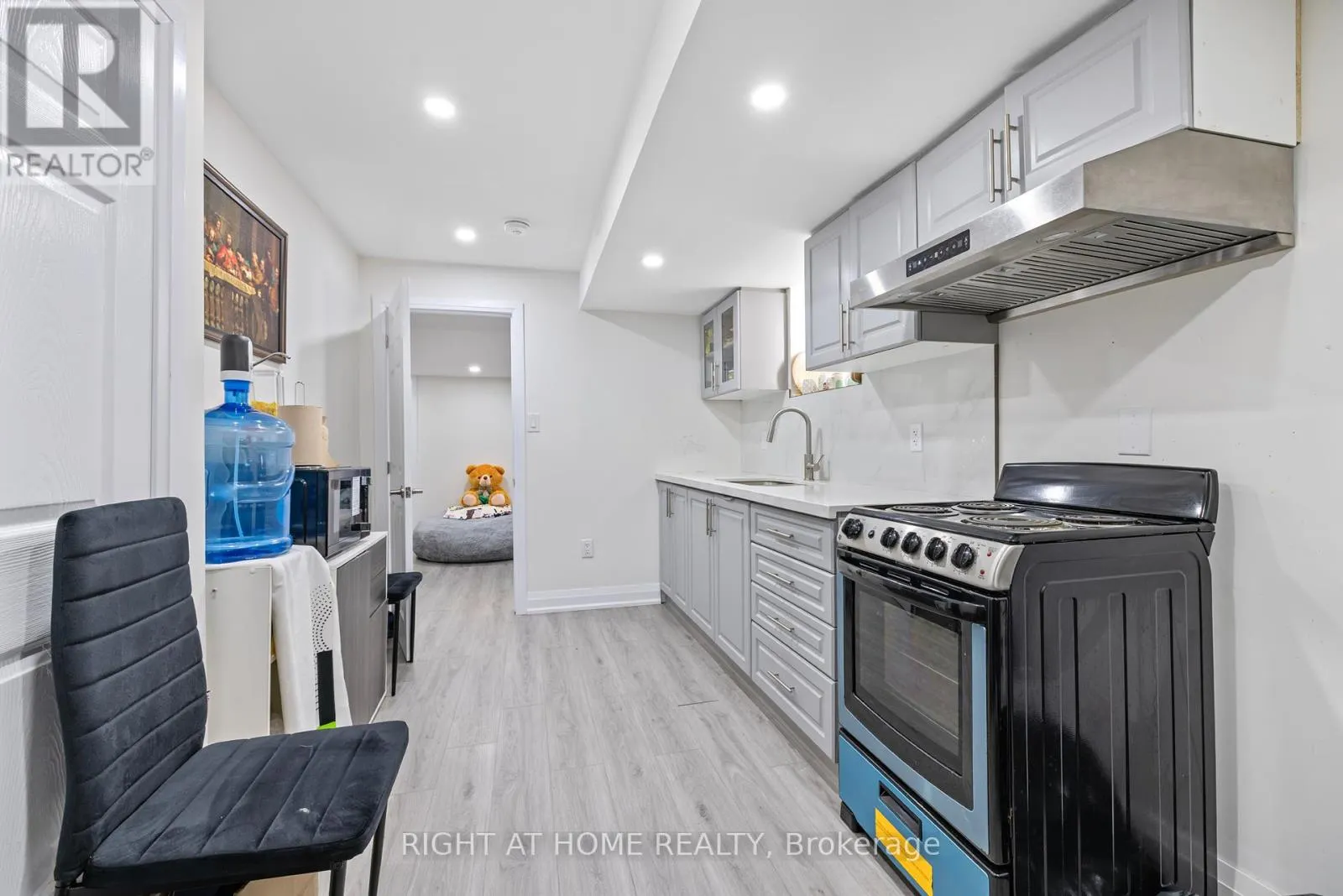 139 FREURE DRIVE