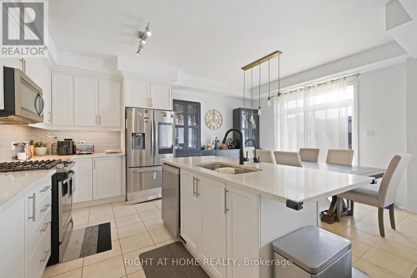 139 FREURE DRIVE