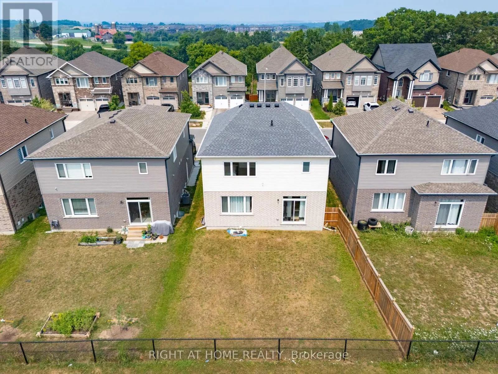 139 FREURE DRIVE