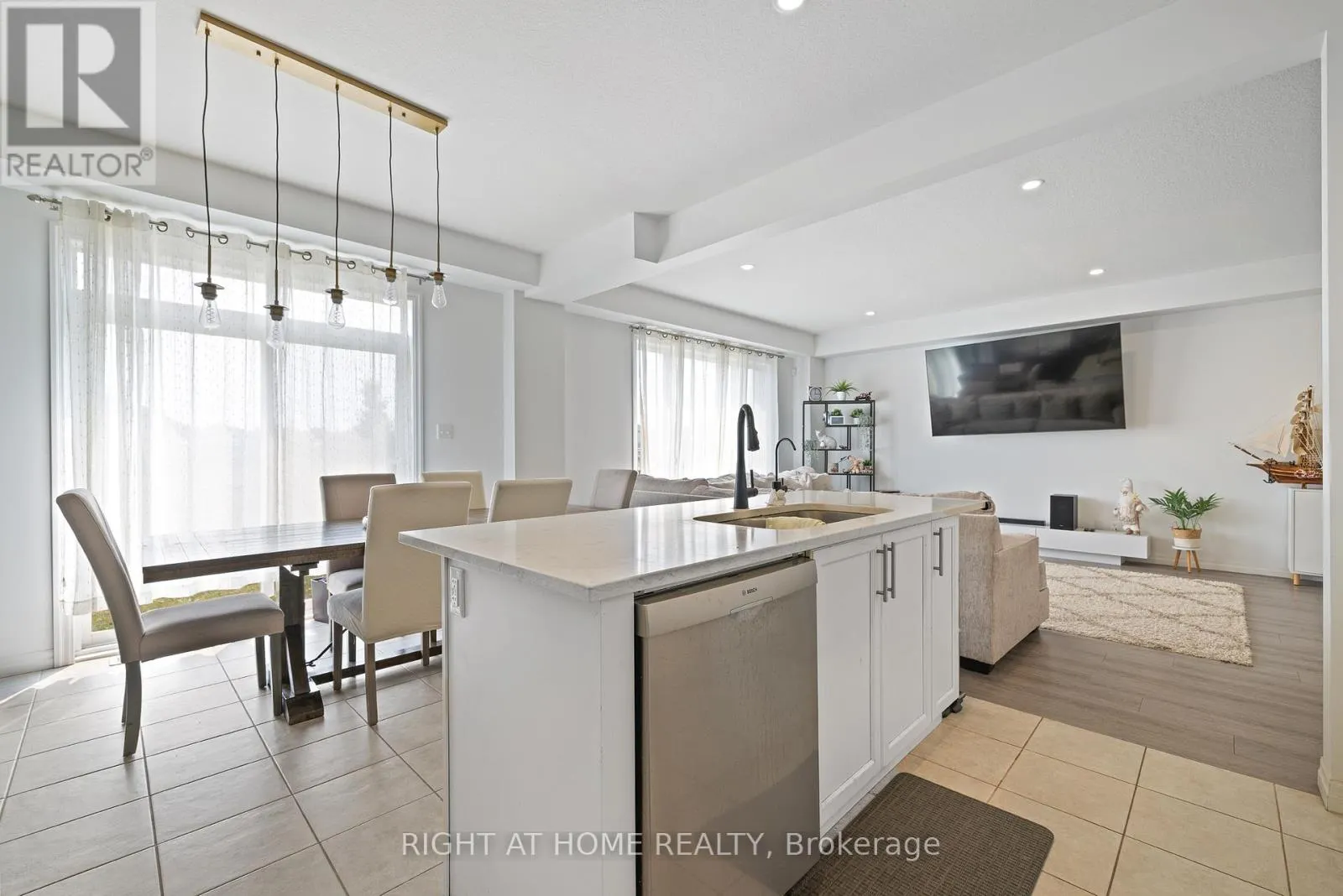 139 FREURE DRIVE