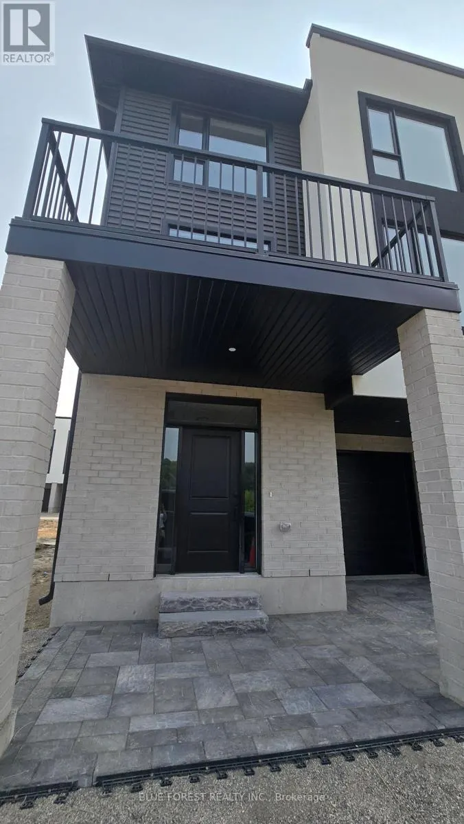 828 PALO VERDE GARDEN