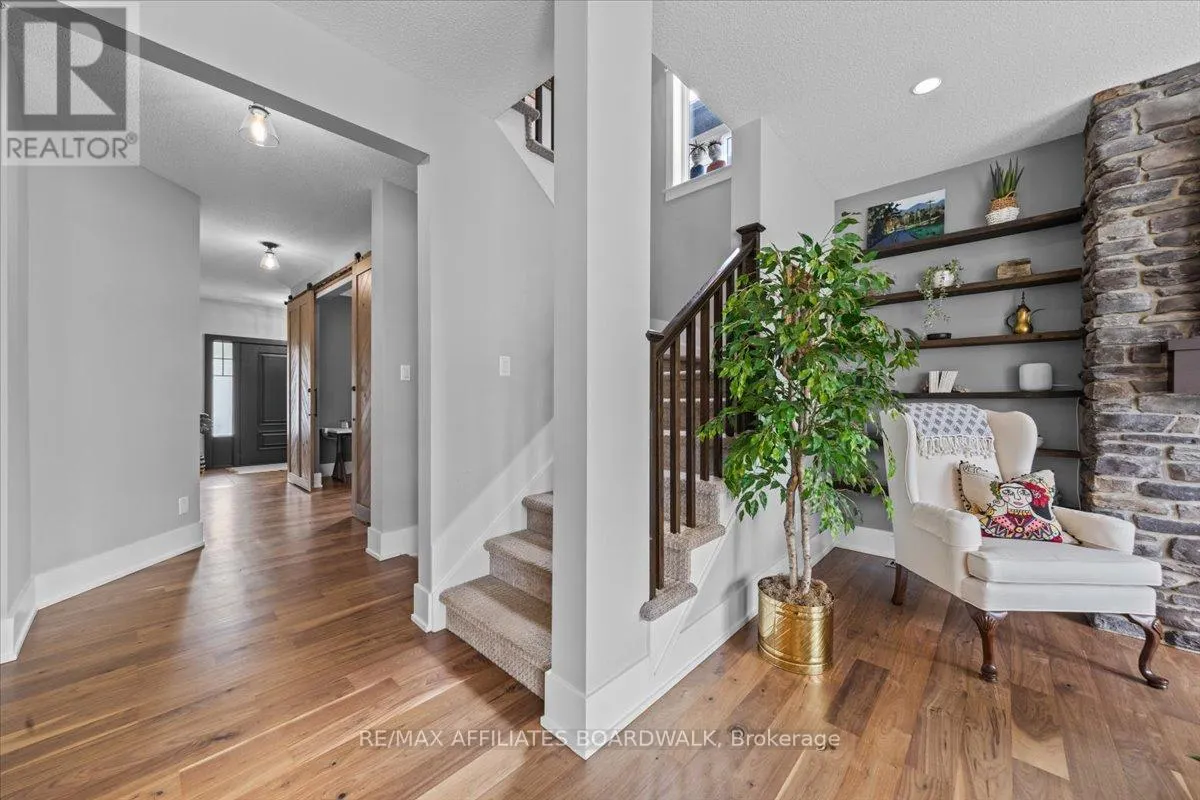 506 BRECCIA HEIGHTS