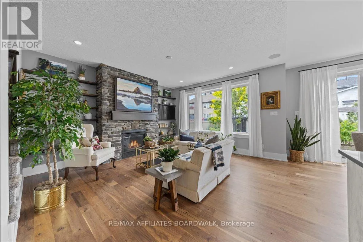 506 BRECCIA HEIGHTS