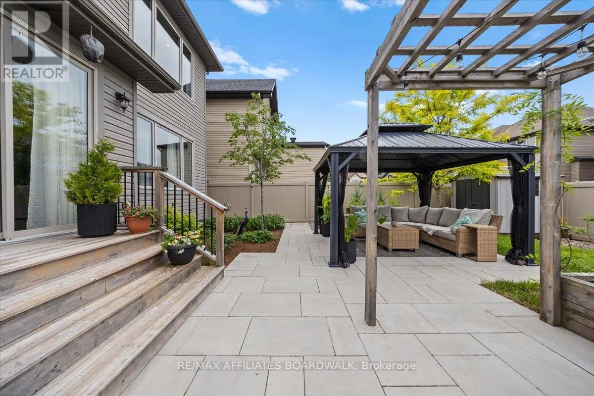 506 BRECCIA HEIGHTS