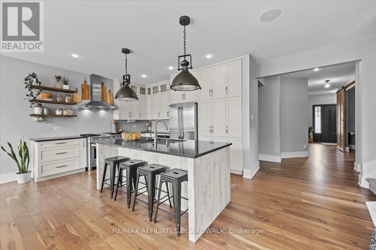 506 BRECCIA HEIGHTS