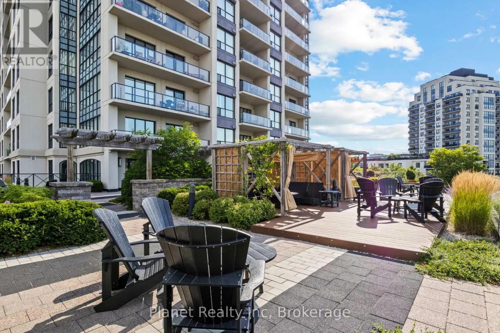 1607 - 160 MACDONELL STREET, #1607