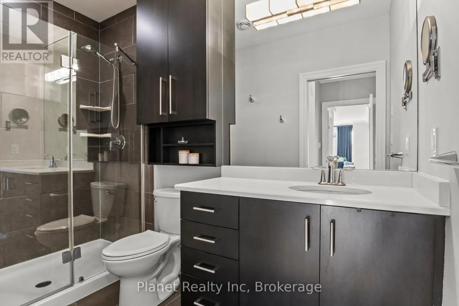 1607 - 160 MACDONELL STREET, #1607