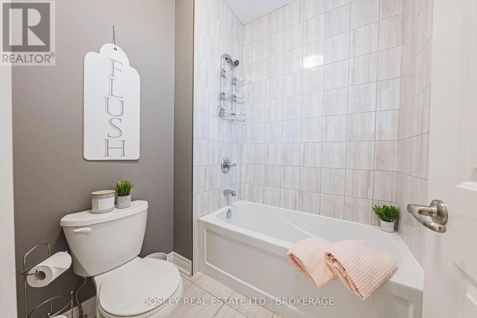 10 - 2848 KING STREET, #10