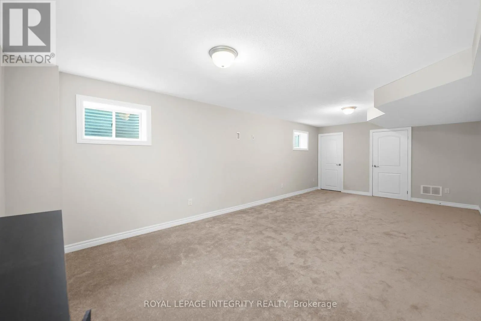 724 VENNECY TERRACE