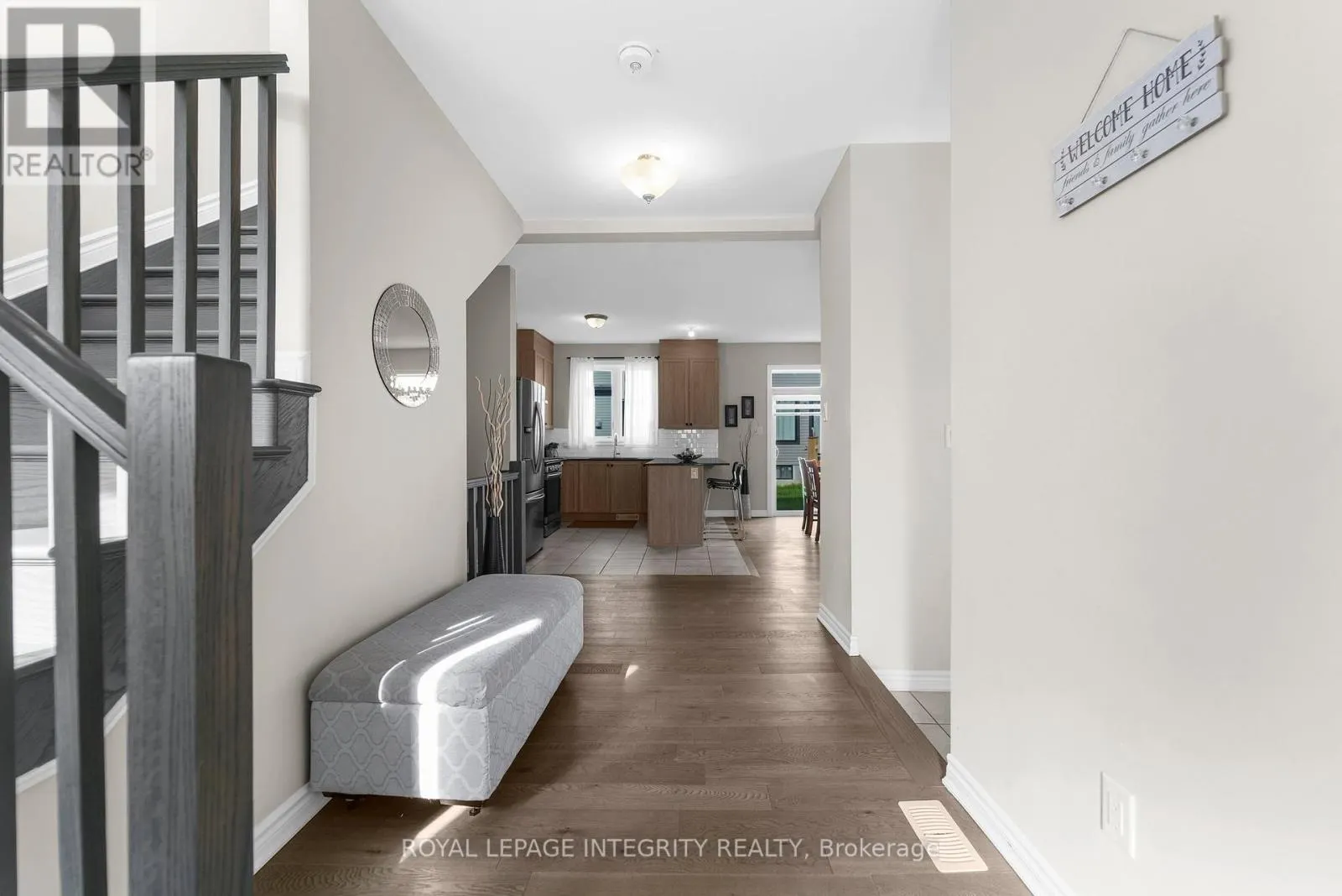 724 VENNECY TERRACE