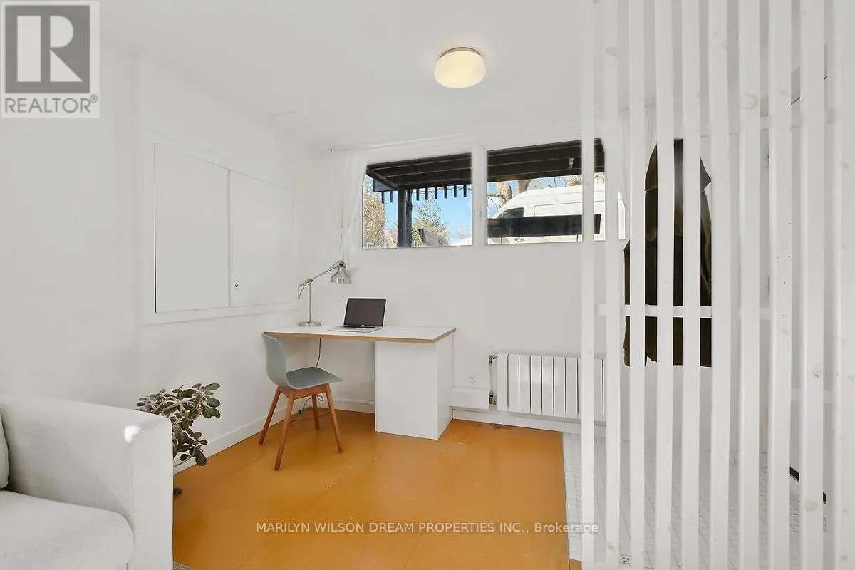 67 PINHEY STREET