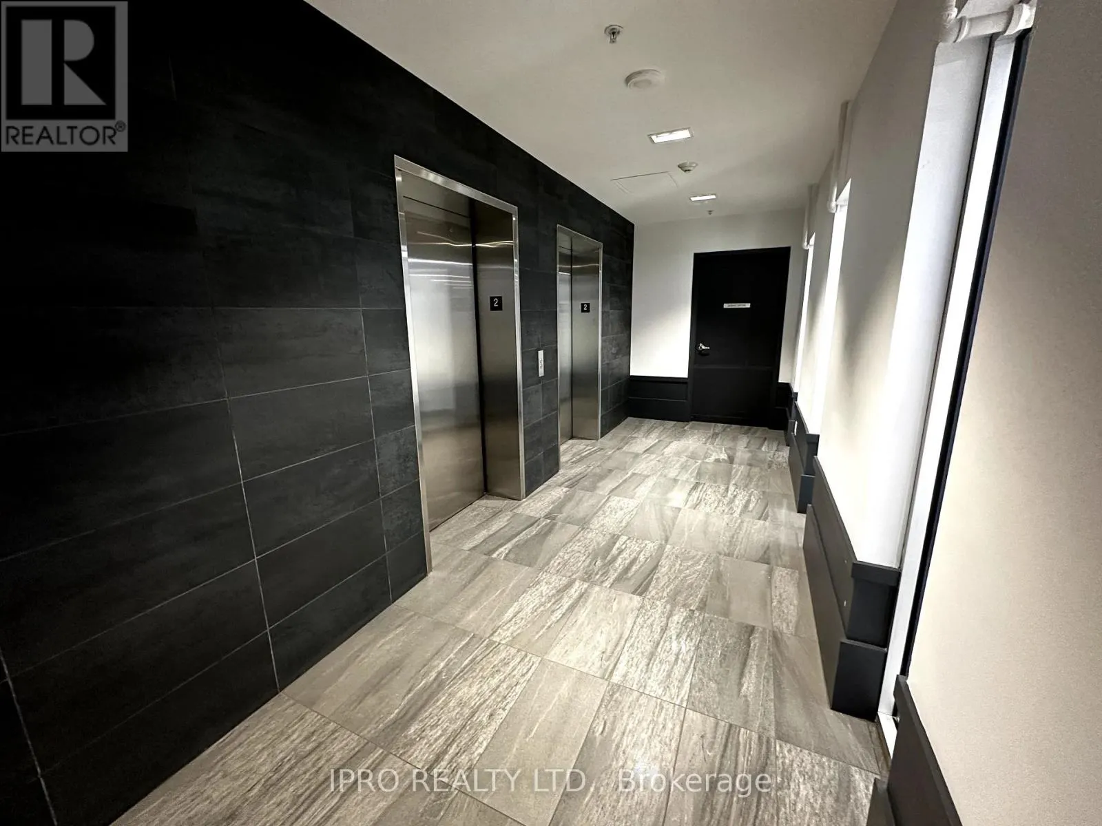 217 - 16 CONCORD PLACE