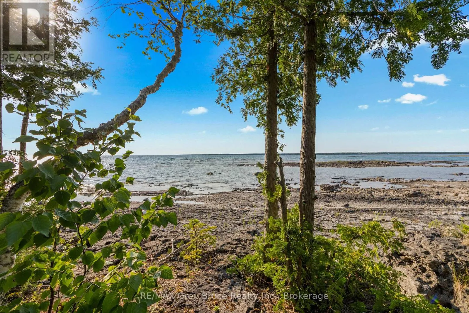 287 ROBERT ALLEN DRIVE