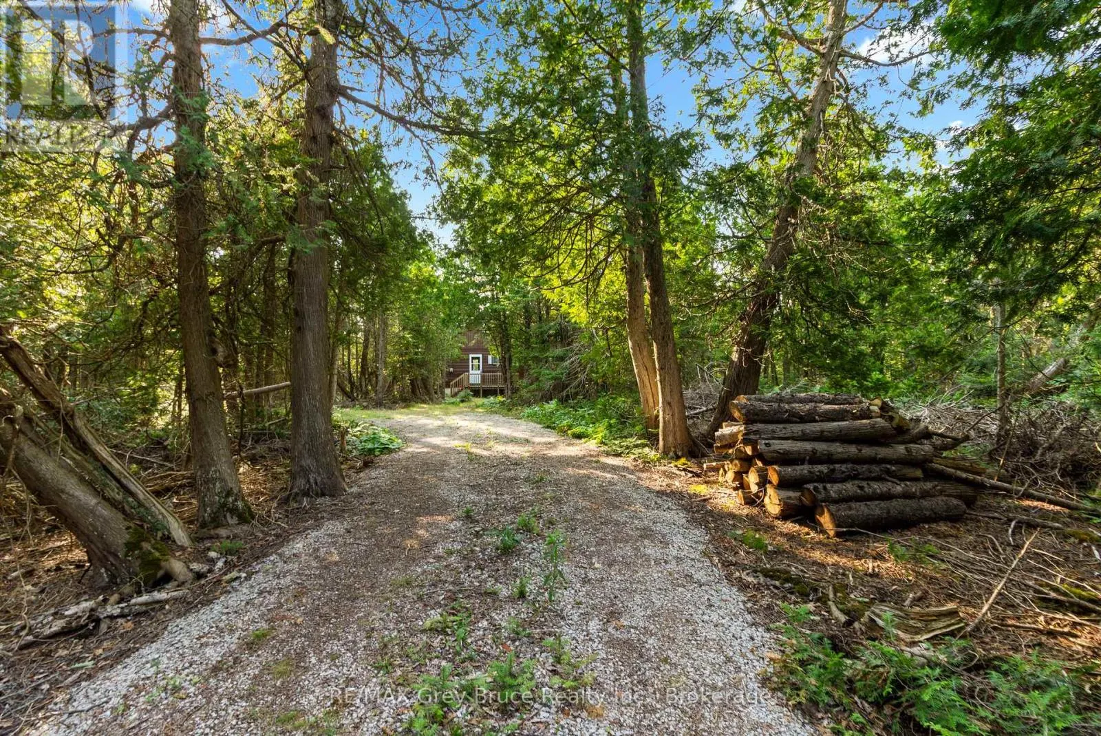 287 ROBERT ALLEN DRIVE