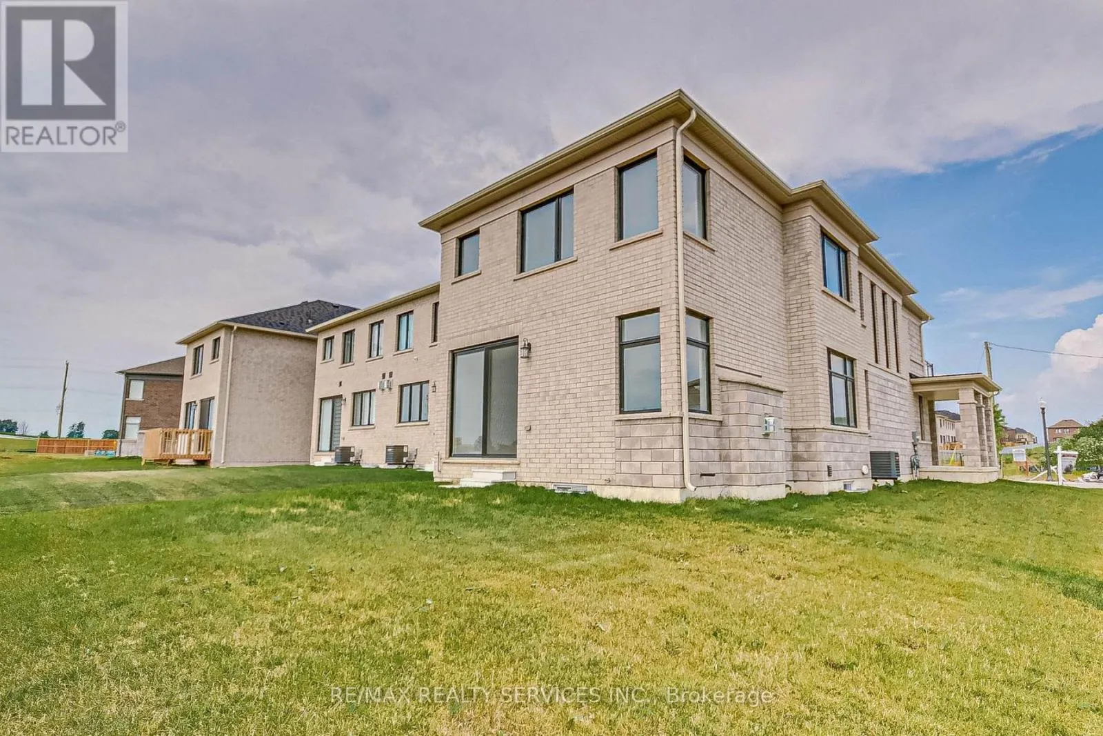 920 SOBESKI AVENUE