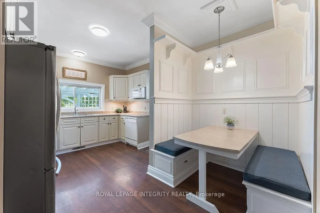 72 LAKESHORE DRIVE