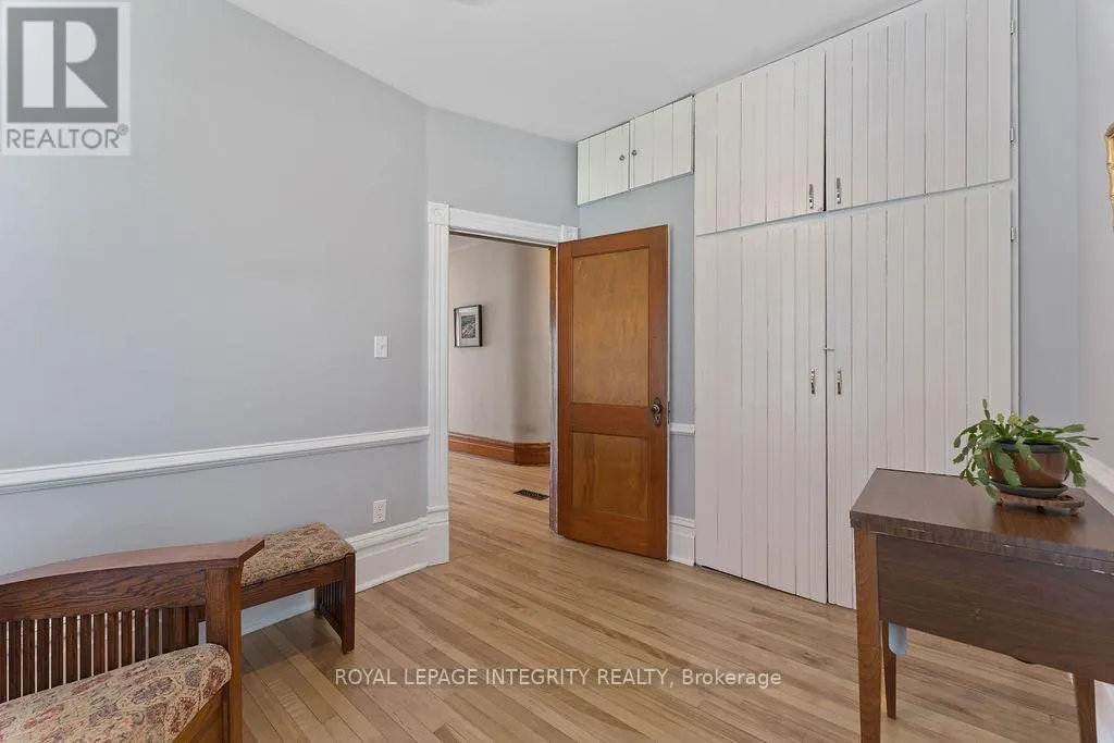 72 LAKESHORE DRIVE
