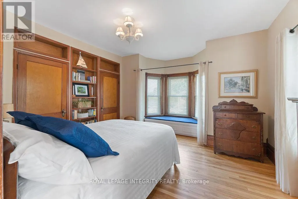 72 LAKESHORE DRIVE
