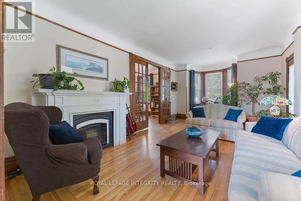 72 LAKESHORE DRIVE