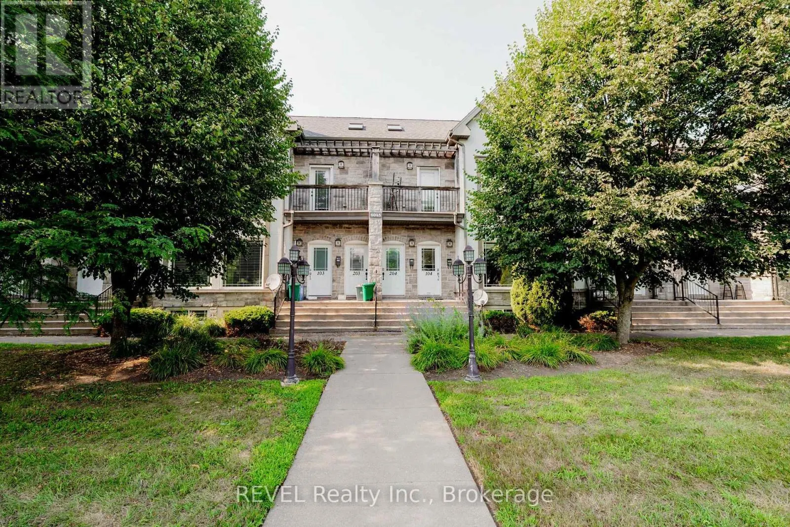 104 - 6045 DUNN STREET, #104