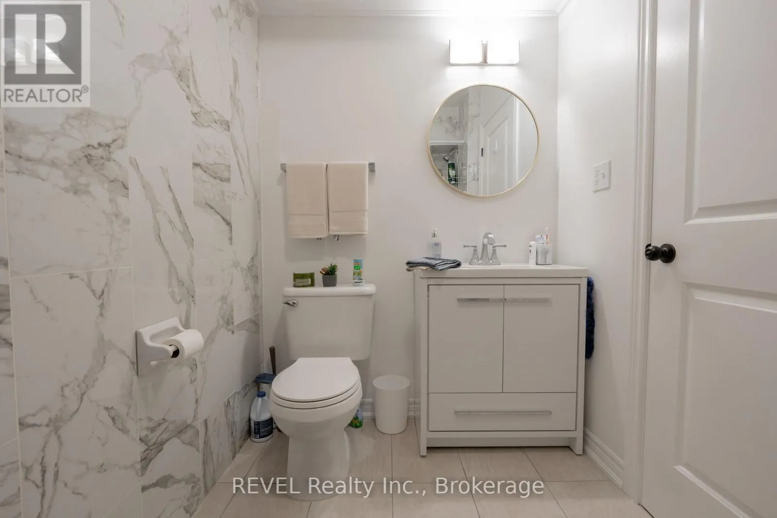 104 - 6045 DUNN STREET, #104