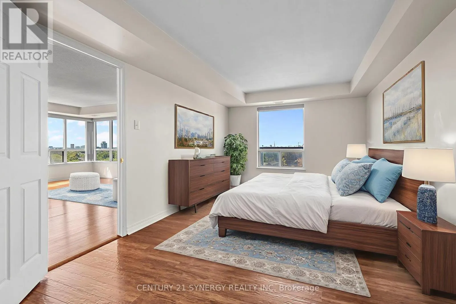 1109 - 429 SOMERSET STREET W