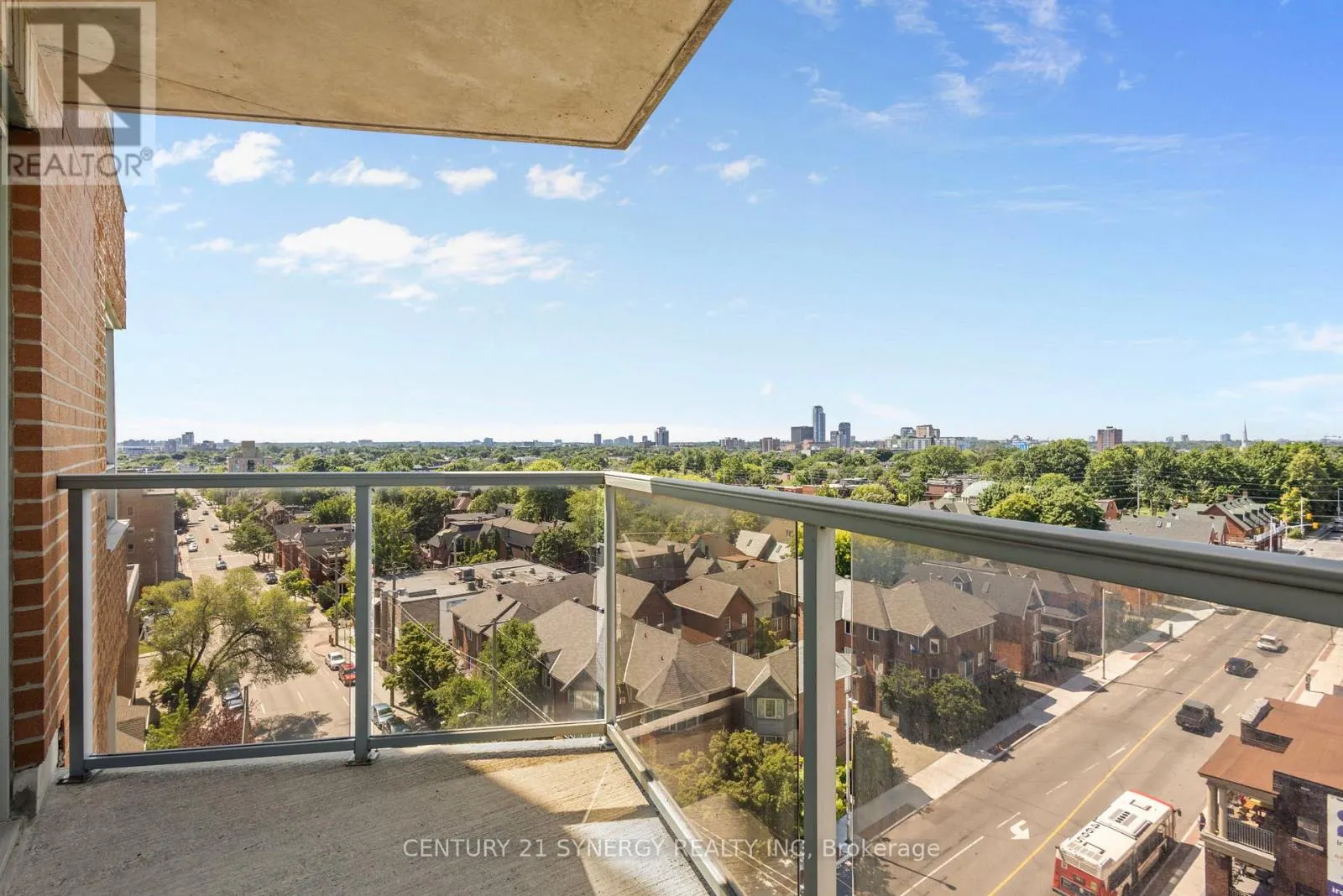 1109 - 429 SOMERSET STREET W